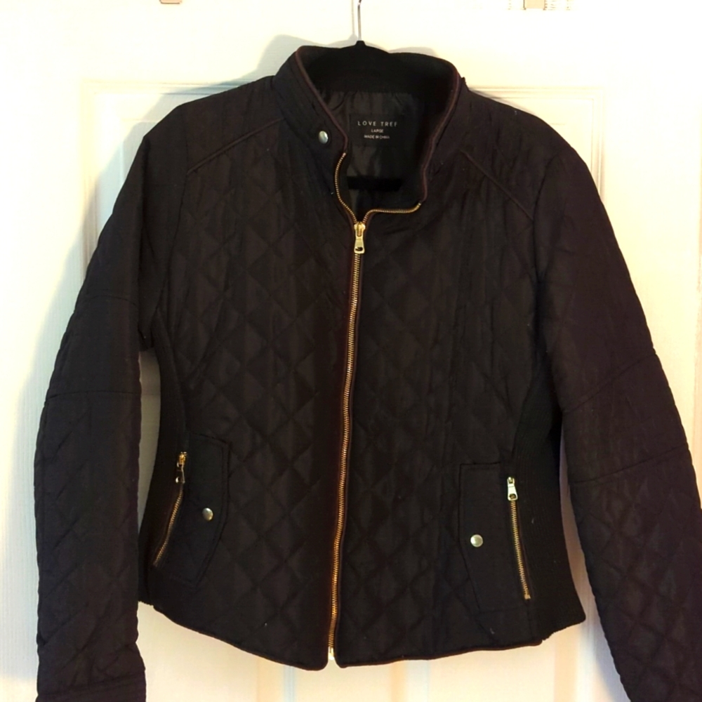 Love Tree women's jacket. Black. Size large